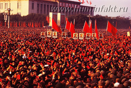 Красный - цвет революции